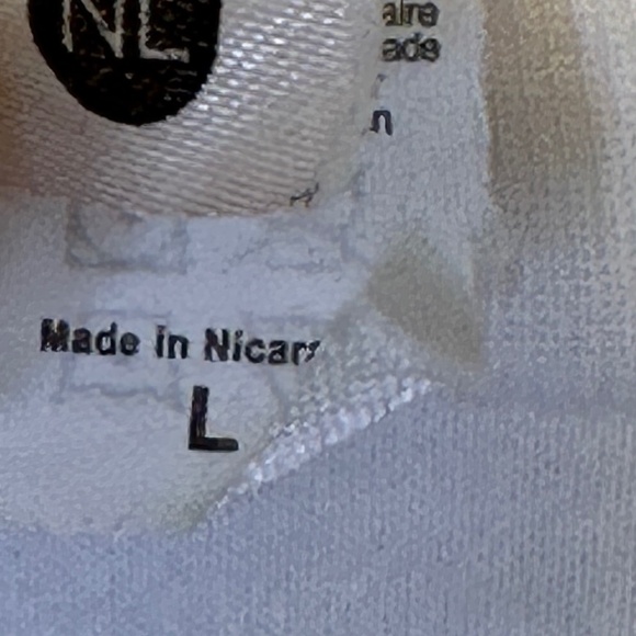 IT Movie 2017 Promo Premiere RARE Pennywise Red Balloon Logo Horror Unisex Tee - Picture 9 of 9